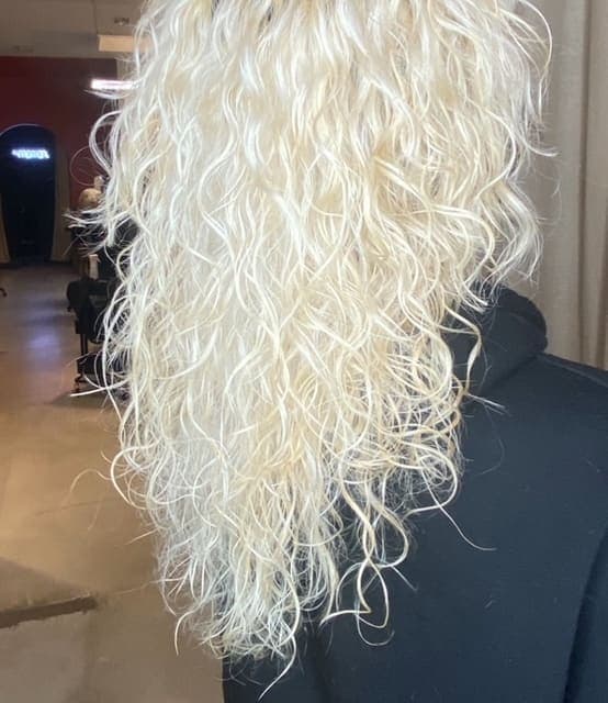Photo de Expert boucle| coiffeur cheveux boucle