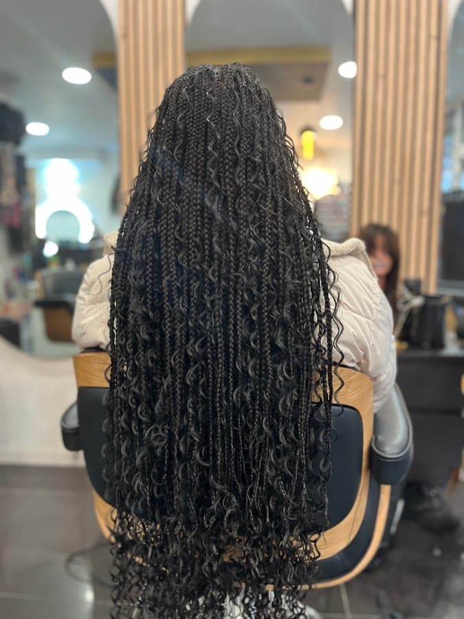 Photo de Floraphashion - Coiffure Afro Américaine Le Blanc Mesnil