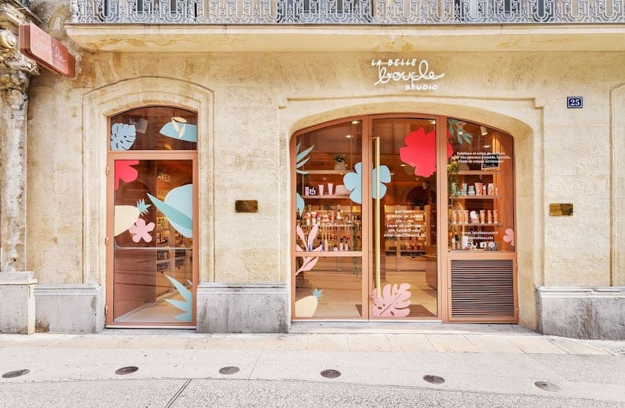 Photo de La Belle Boucle Montpellier - Boutique et salon de coiffure cheveux bouclés, ondulés, frisés, crépus