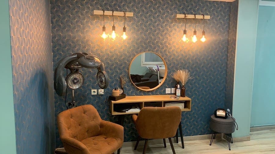Photo de Le Salon De Joyce - coiffeur bordeaux - Head Spa
