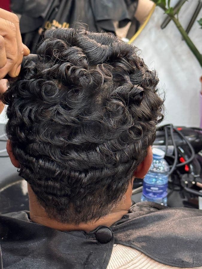 Photo de NOUCHE PARIS meilleur salon Afro Antillais ✂