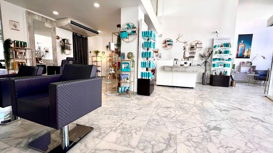 Photo de Salon By karen