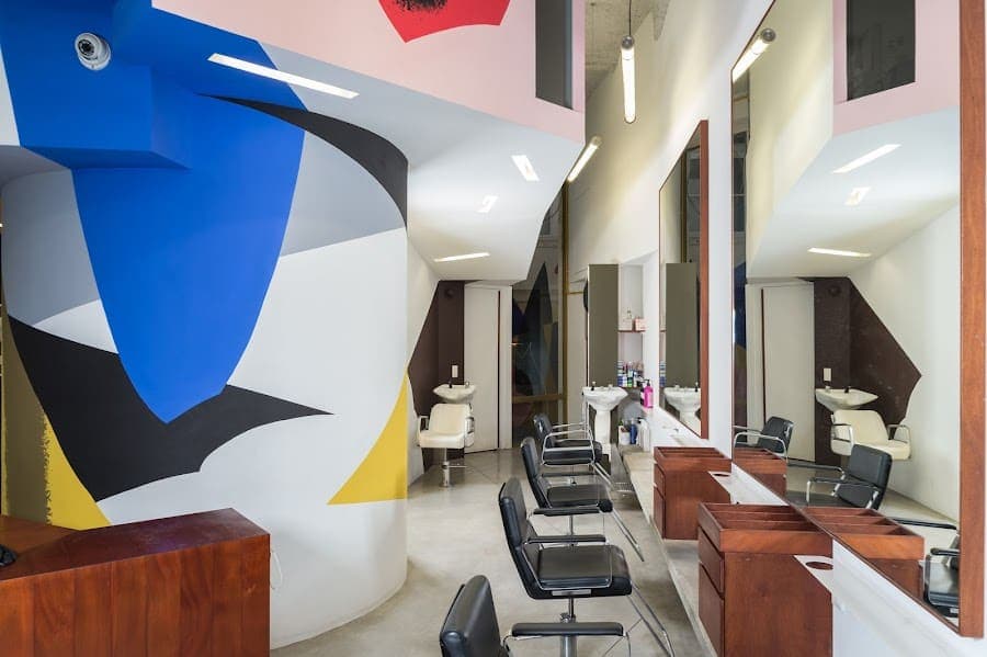 Photo de Second Face Cavenne - coiffeur Lyon 7